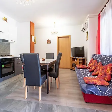 Ruza Dugi Otok Appartamento Dragove