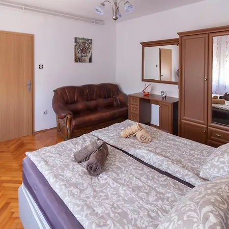 Ruza Dugi Otok *