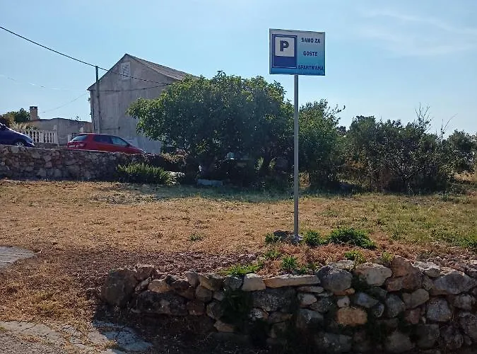 Ruza Dugi Otok