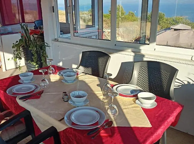 Ruza Dugi Otok